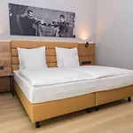 Hotel Mk Tirana