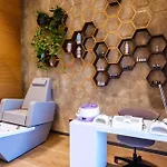 Hotel Mk Tirana 5*