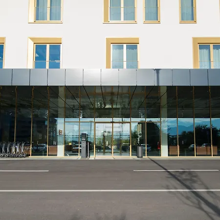 Mk Tirana Hotel