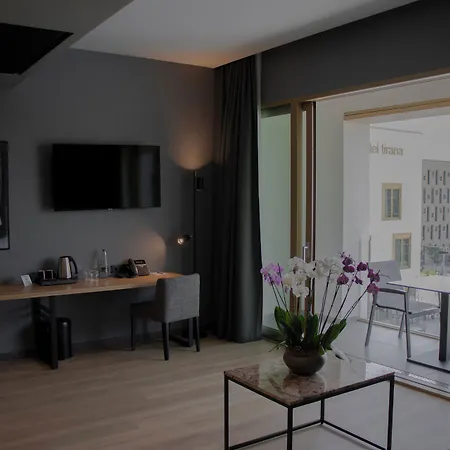 Hotell Mk Tirana