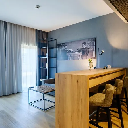 Mk Tirana Hotel