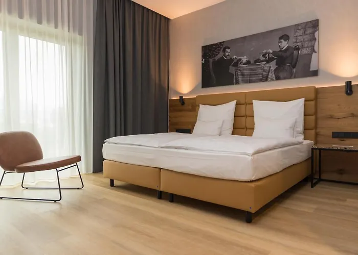 Hotel Mk Tirana 5*