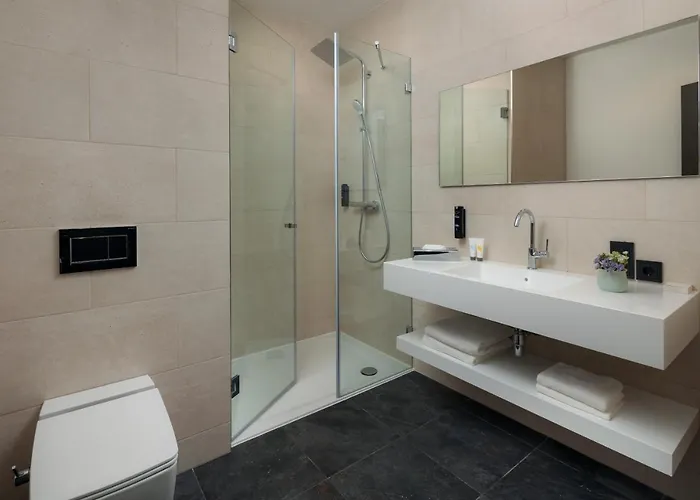 Mk Tirana Hotel Rinas