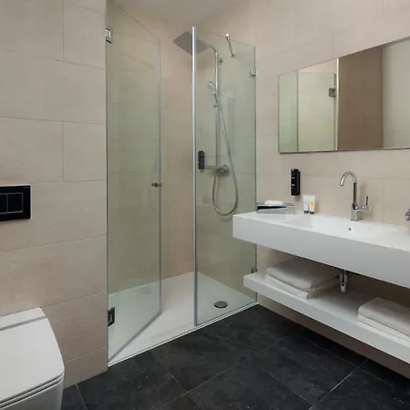 Mk Tirana Hotel Rinas