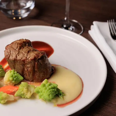 Mk Tirana Hotel Rinas