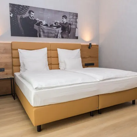 Hotel Mk Tirana