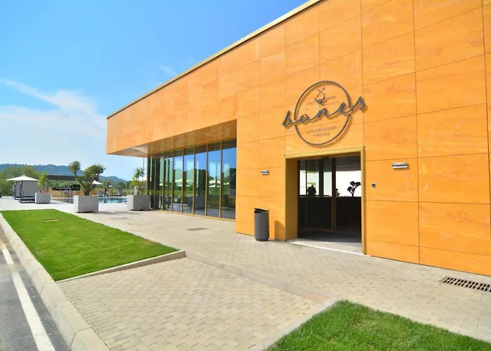 Mk Tirana 5*