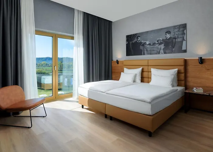 Mk Tirana Hotel