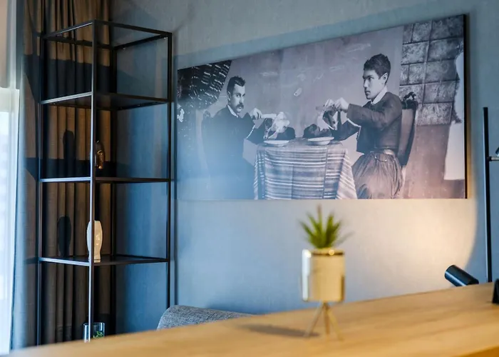 Mk Tirana 5*
