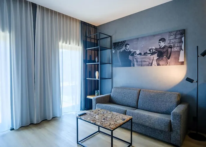 Mk Tirana 5* Rinas