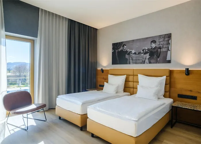 Hotel Mk Tirana Rinas