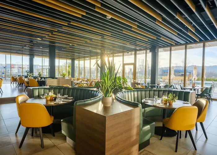 Mk Tirana 5*