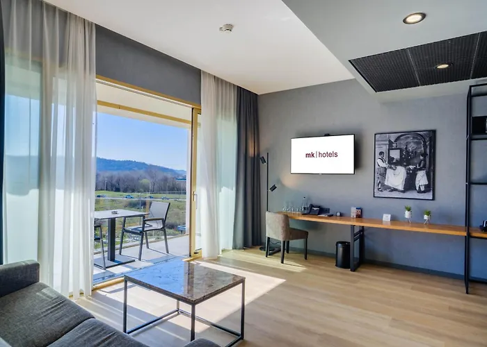 Mk Tirana Hotel 5*
